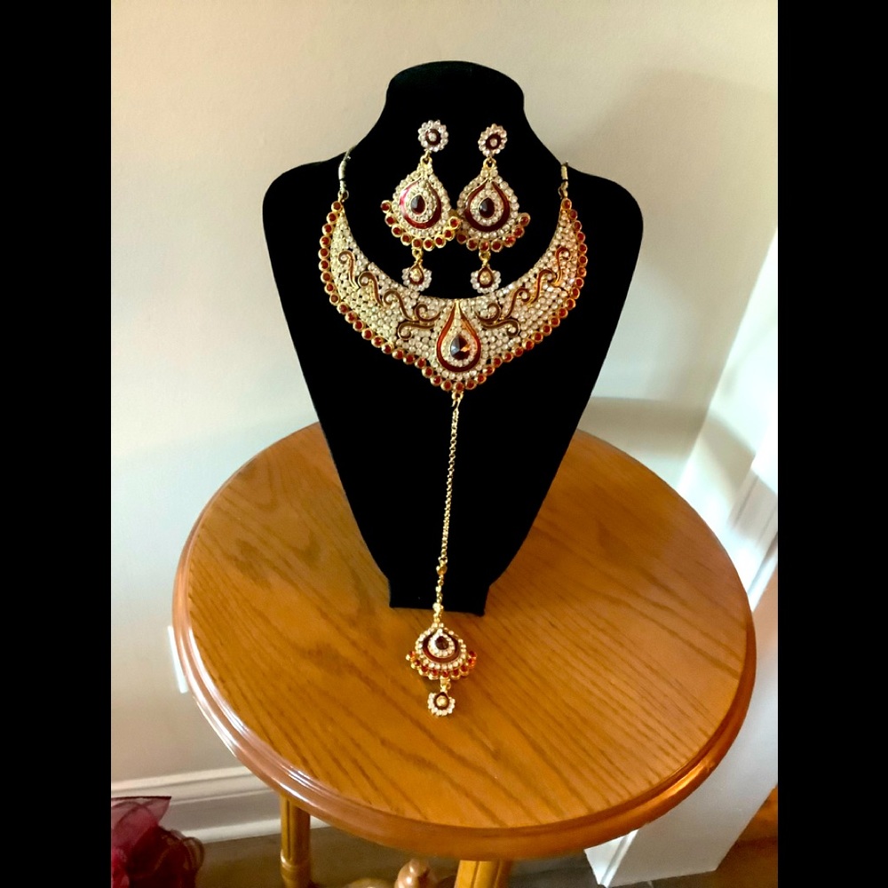 😊Maroon Kundan gold plate wedding necklace & earrings with crystals adjustable
